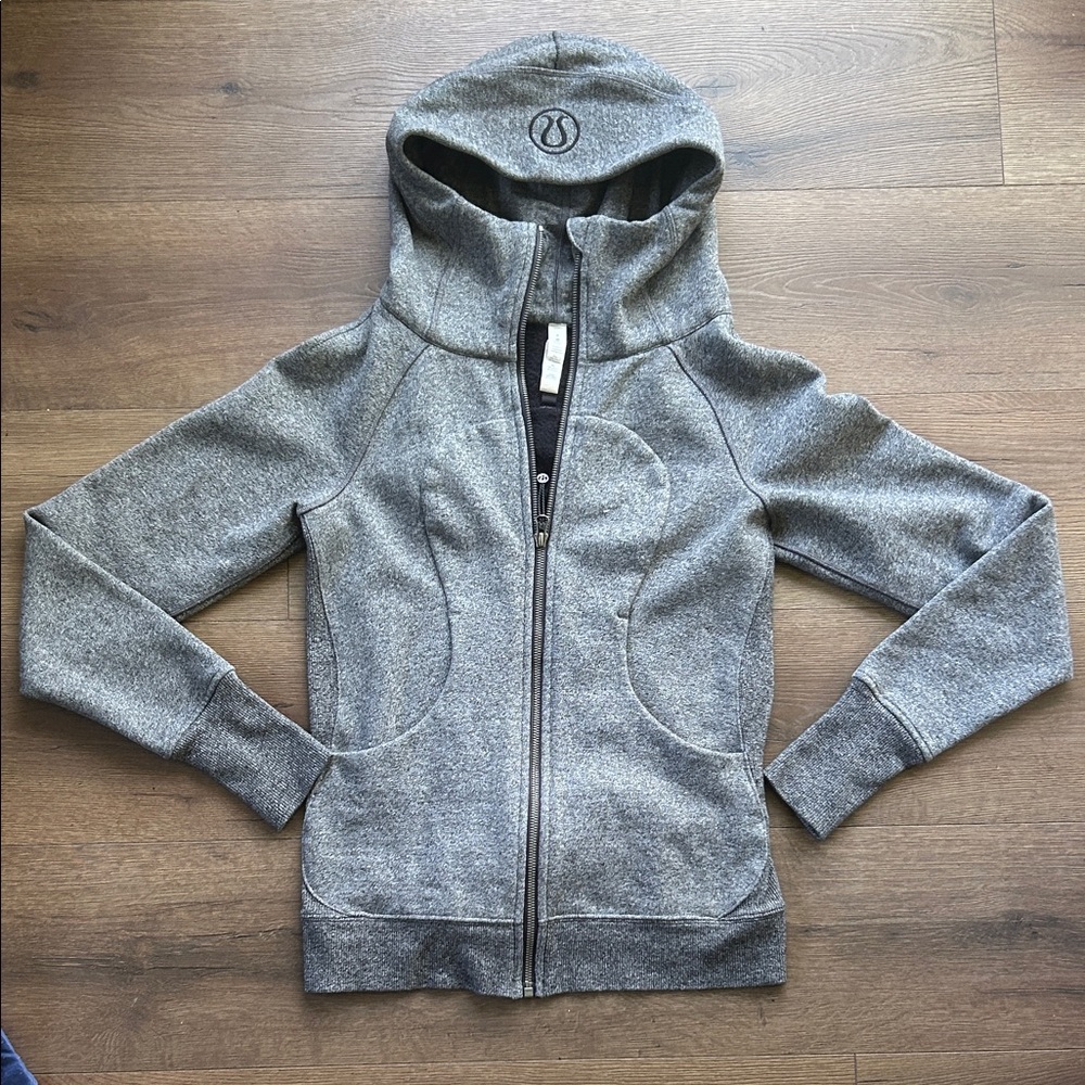 lululemon athletica Girls' Heather Gray Hooded Zip Jacket ! Size 6